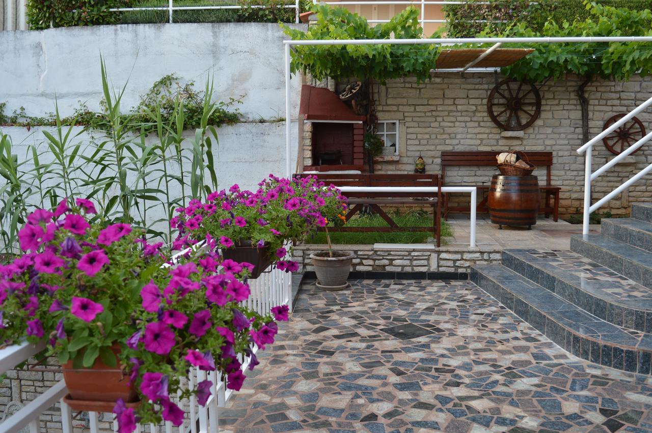 Villa Flavia ラバック エクステリア 写真